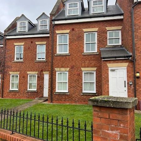 Luxury Town Centre Apartment Walking Distance To Rsc Theatre Стратфорд-апон-Эйвон Экстерьер фото